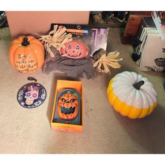 Lot of 5 New Halloween Decor Pumpkins Door Bell 3ft Hanging LED Trinket Skull - Picture 6 of 6